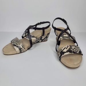 Aerosoles Snakeprint Wedge Sandals Sz 10